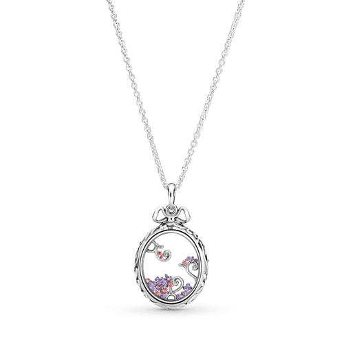 Collar con Medallón resplandeciente