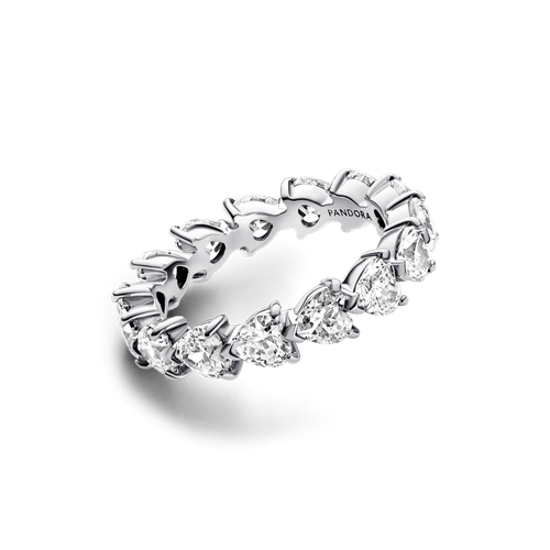 Anillo Eternidad Fila de Corazones